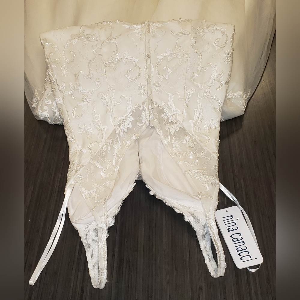 Nina Canacci Ivory Embroidered Wedding Dress - Picture 4 of 15